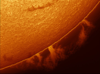 Illustration for article titled Solar Eruptions Captured By DiY Astronomer